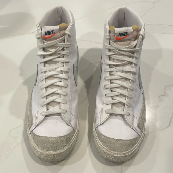 Nike Blazer Mid 77 - Picture 2 of 6